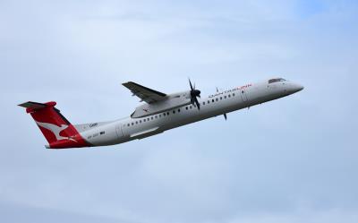 Photo of aircraft VH-QOV operated by QantasLink