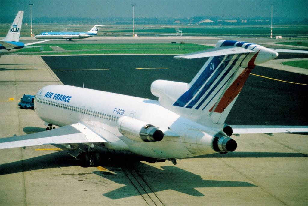Photo of aircraft F-GCDI operated by Air France