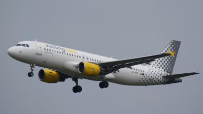 Photo of aircraft EC-MBE operated by Vueling