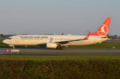 Photo of aircraft TC-JYE operated by Turkish Airlines