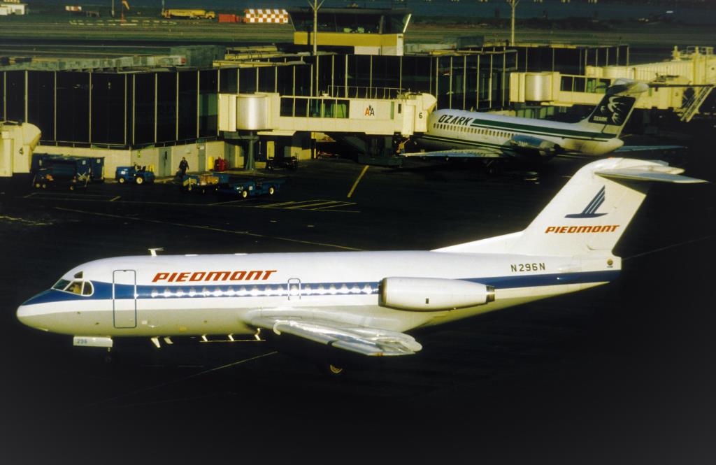 Photo of aircraft N296N operated by Piedmont Airlines