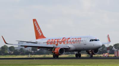Image of aircraft registration G-EZWP - A A320-214(WL) operated by Easyjet