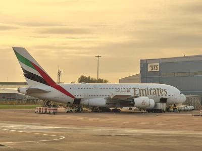 Photo of aircraft A6-EUA operated by Emirates