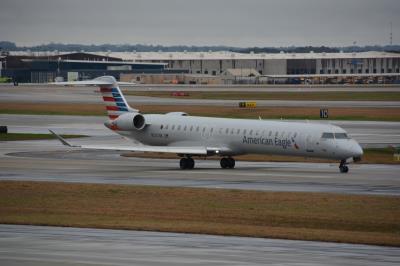 Photo of aircraft N587NN operated by American Eagle