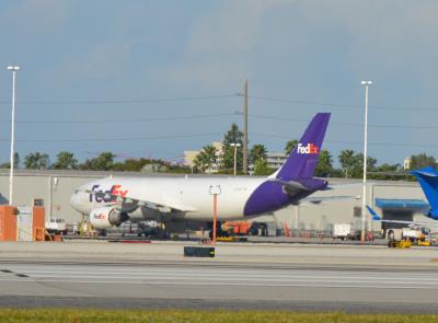 Photo of aircraft N672FE operated by Federal Express (FedEx)