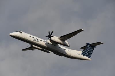 Photo of aircraft C-GLQX operated by Porter Airlines