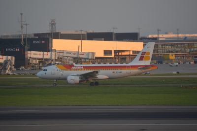 Photo of aircraft EC-LEI operated by Iberia