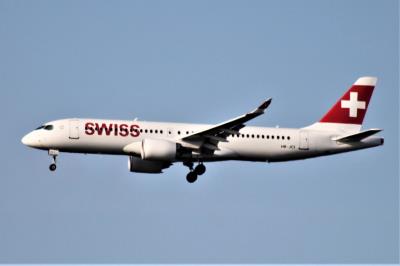 Photo of aircraft HB-JCI operated by Swiss