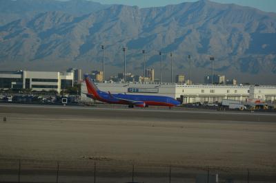 Photo of aircraft N8325D operated by Southwest Airlines