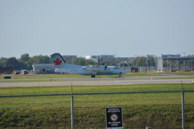 Image of aircraft registration C-GONR - A DHC-8-102 operated by Air Canada Express