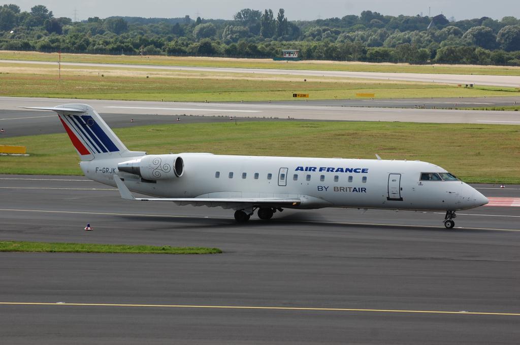 Photo of aircraft F-GRJK operated by Brit Air