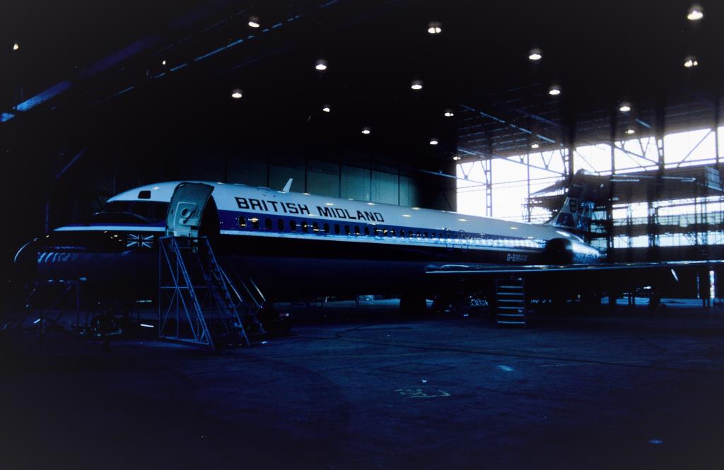 Photo of aircraft G-BMAM operated by British Midland Airways