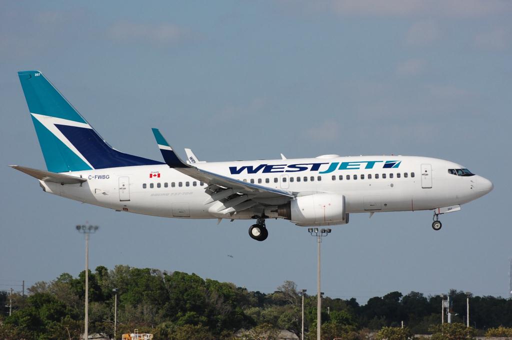 Photo of aircraft C-FWBG operated by WestJet