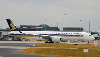 Image of aircraft registration 9V-SMP - A A350-941 operated by Singapore Airlines