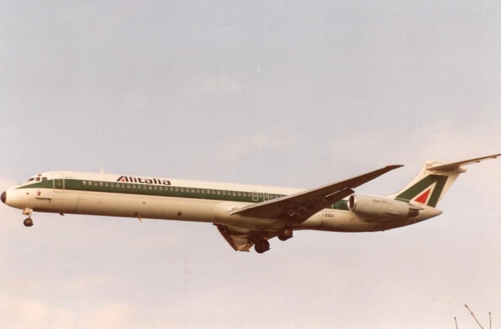 Photo of aircraft I-DAVI operated by Alitalia