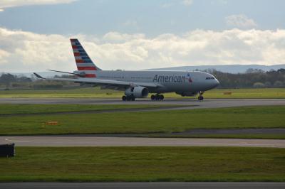 Photo of aircraft N286AY operated by American Airlines