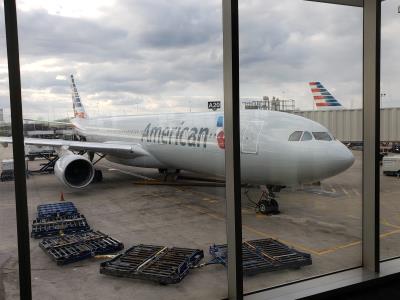 Image of aircraft registration N275AY - A A330-323 operated by American Airlines