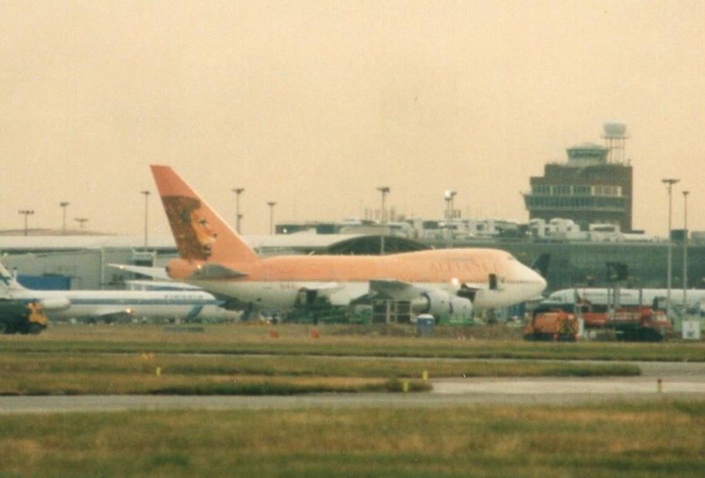 Photo of aircraft ZS-SPA operated by Alliance Air (Uganda)