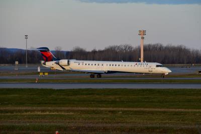 Photo of aircraft N907XJ operated by Endeavor Air