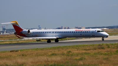Image of aircraft registration EC-LJR - A CRJ-1000 operated by Air Nostrum