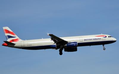 Image of aircraft registration G-EUXL - A A321-231 operated by British Airways