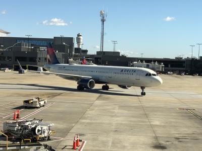 Photo of aircraft N368DN operated by Delta Air Lines