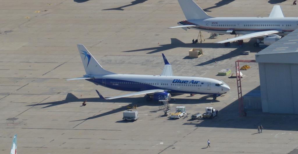 Photo of aircraft YR-BMC operated by Blue Air