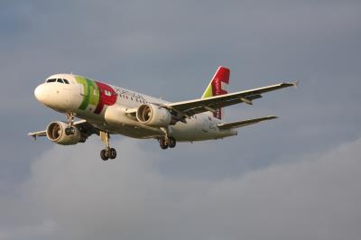 Image of aircraft registration CS-TTR - A A319-112 operated by TAP - Air Portugal