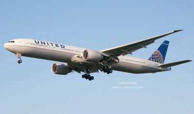 Image of aircraft registration N2243U - A 777-300(ER) operated by United Airlines