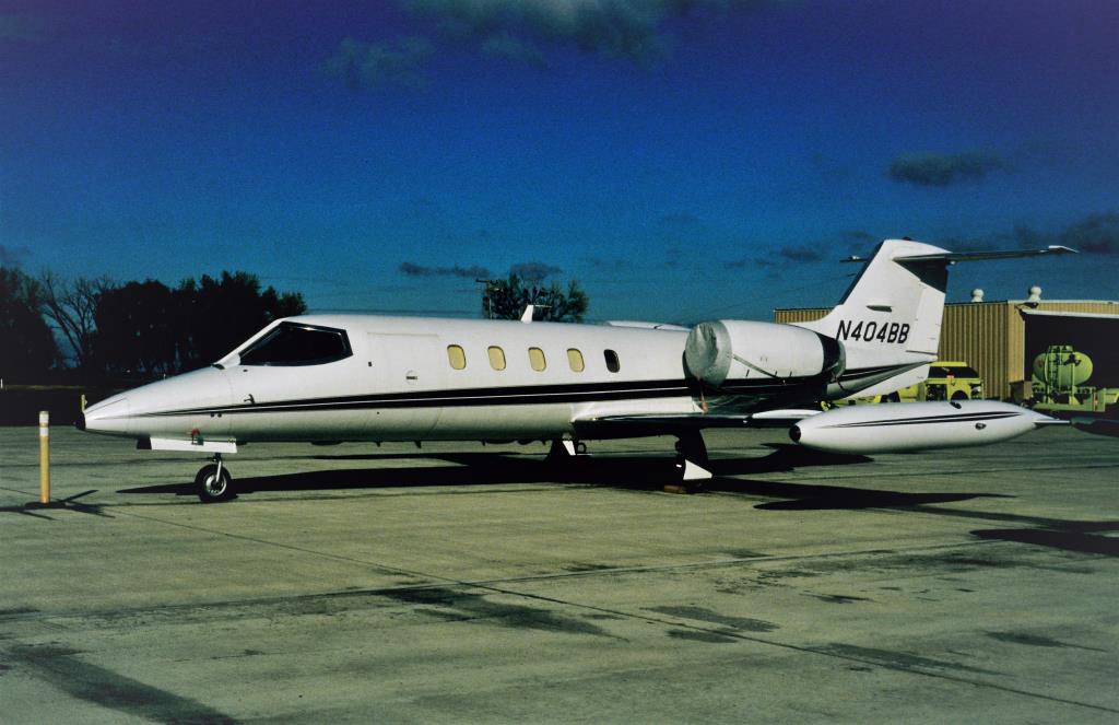 Photo of aircraft N404BB operated by Bruce D. Brooks