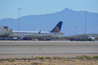 Image of aircraft registration N142SY - A ERJ-175LR (ERJ-170-200 LR) operated by United Express