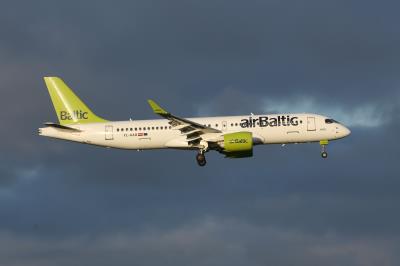 Photo of aircraft YL-AAO operated by Air Baltic