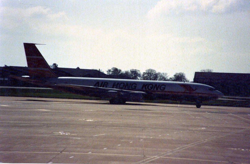 Photo of aircraft VR-HKL operated by Air Hong Kong