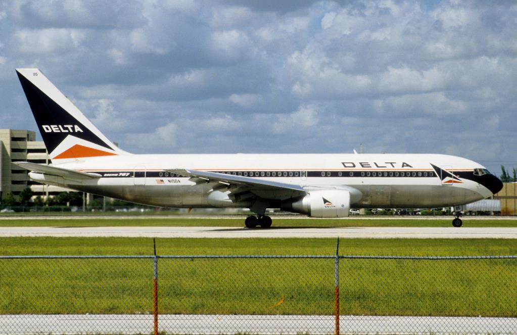 Photo of aircraft N115DA operated by Delta Air Lines