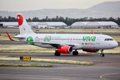 Photo of aircraft XA-VAT operated by Viva Aerobus