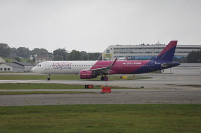 Photo of aircraft 9H-WBU operated by Wizz Air Malta