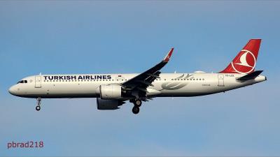 Photo of aircraft TC-LSZ operated by Turkish Airlines