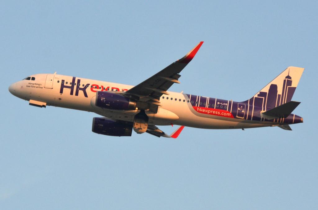 Photo of aircraft B-LCG operated by Hong Kong Express