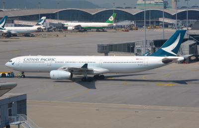 Photo of aircraft B-LAC operated by Cathay Pacific Airways