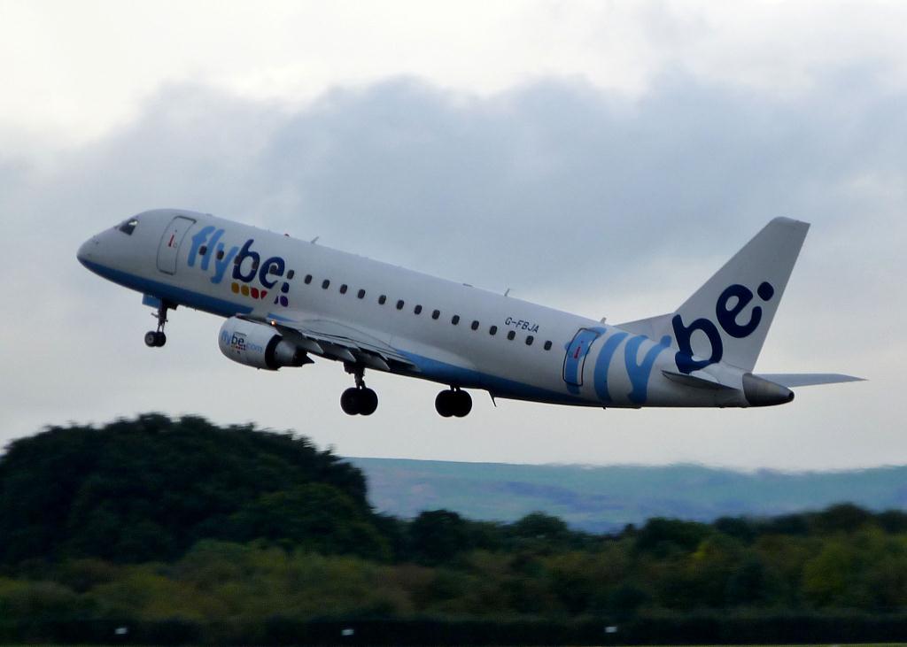Photo of aircraft G-FBJA operated by Flybe