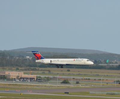 Photo of aircraft N994AT operated by Delta Air Lines