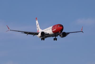 Photo of aircraft LN-FGJ operated by Norwegian Air Shuttle