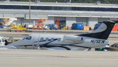 Photo of aircraft N175EW operated by N1235L LLC