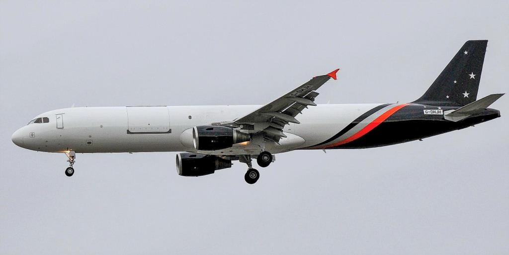 Photo of aircraft G-DHJH operated by Titan Airways