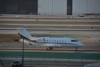 Photo of aircraft N239QS operated by NetJets