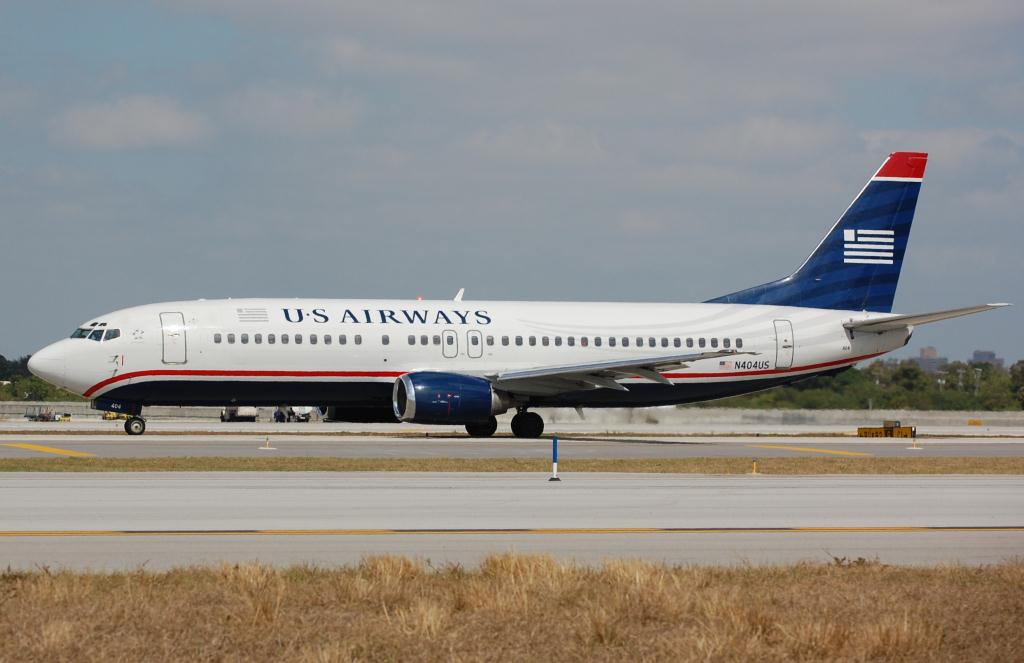 Photo of aircraft N404US operated by US Airways