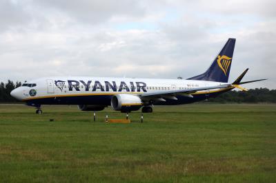 Photo of aircraft EI-IGV operated by Ryanair