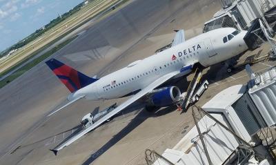 Photo of aircraft N359NB operated by Delta Air Lines