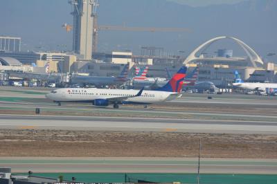 Image of aircraft registration N3751B - A 737-832(WL) operated by Delta Air Lines