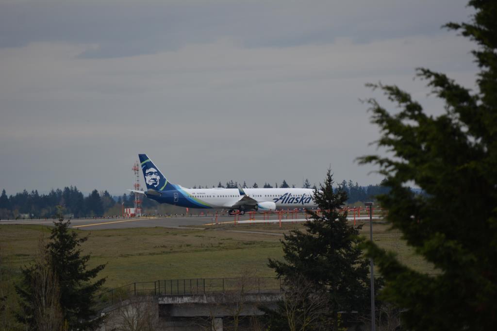 Photo of aircraft N298AK operated by Alaska Airlines